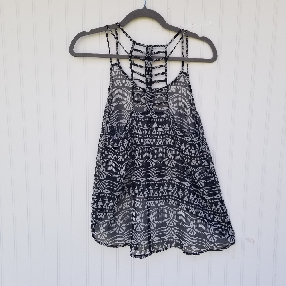 XX21  Small Women"s 2 piece Blouse & Skirt